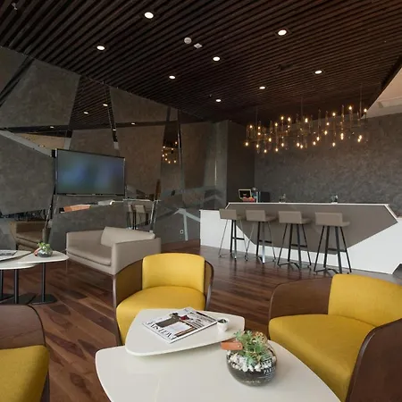 Hotel Liv 3*