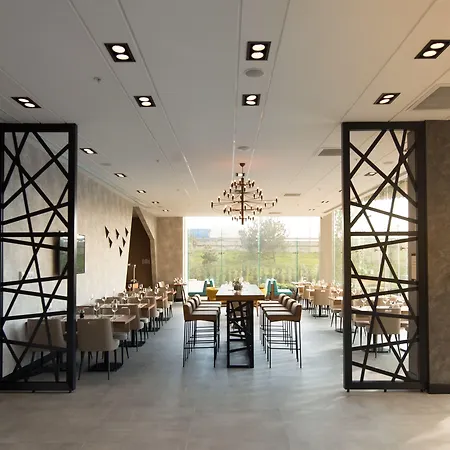 Liv Hotel
