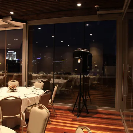 Liv Hotel 3*