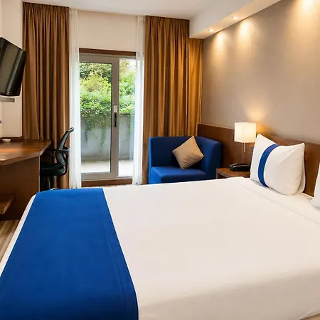 Hotel Liv 3*