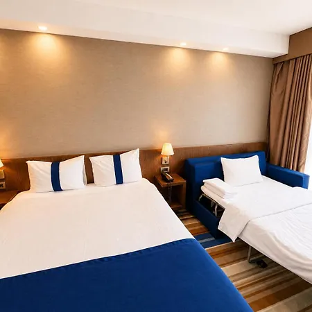 Hotel Liv 3*