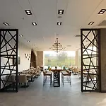 Liv Hotel