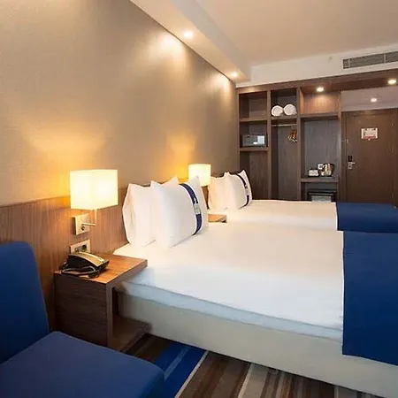 Express Airport Otel 3*
